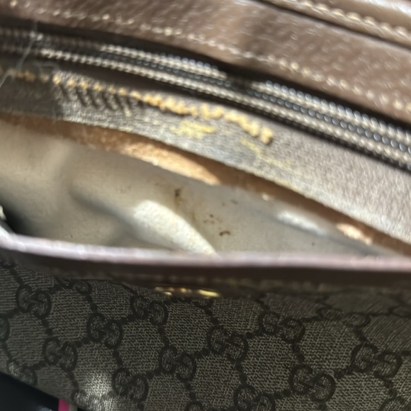 Authentic Gucci Clutch Bag - Picture 7 of 14